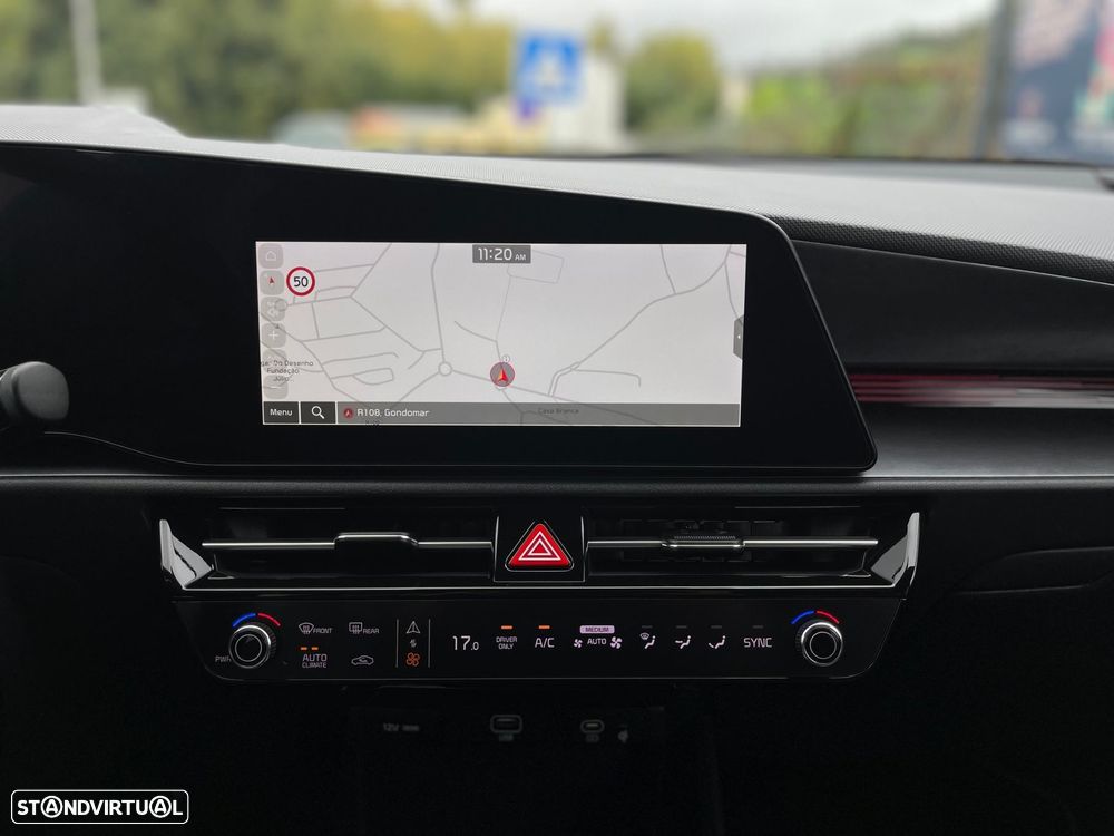 Kia Niro EV 64kWh Drive - 41