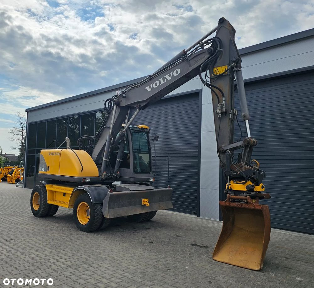 Volvo EW 140 - 1