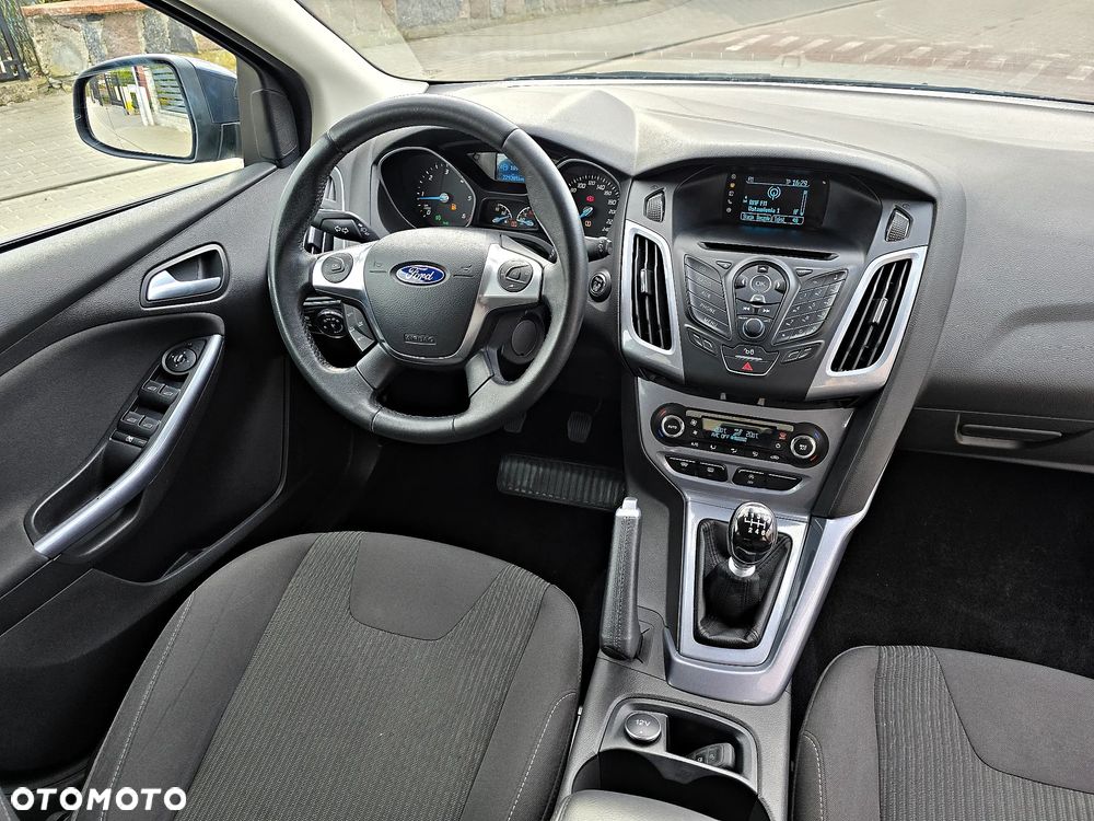 Ford Focus 1.6 TDCi DPF Start-Stopp-System Titanium - 25