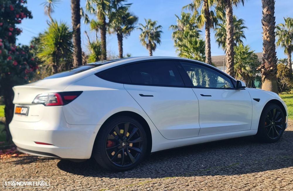 Tesla Model 3 Long-Range Dual Motor AWD - 12