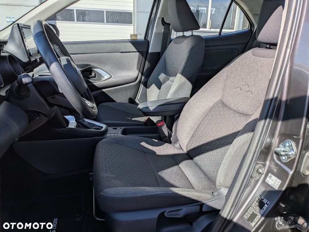 Toyota Yaris Cross Hybrid 1.5 Comfort - 20