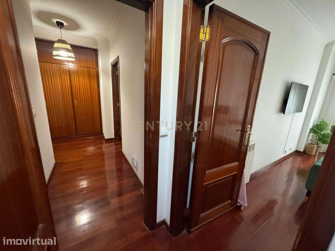 Apartamento Moderno no Parque dos Poetas - Grande imagem: 5/23
