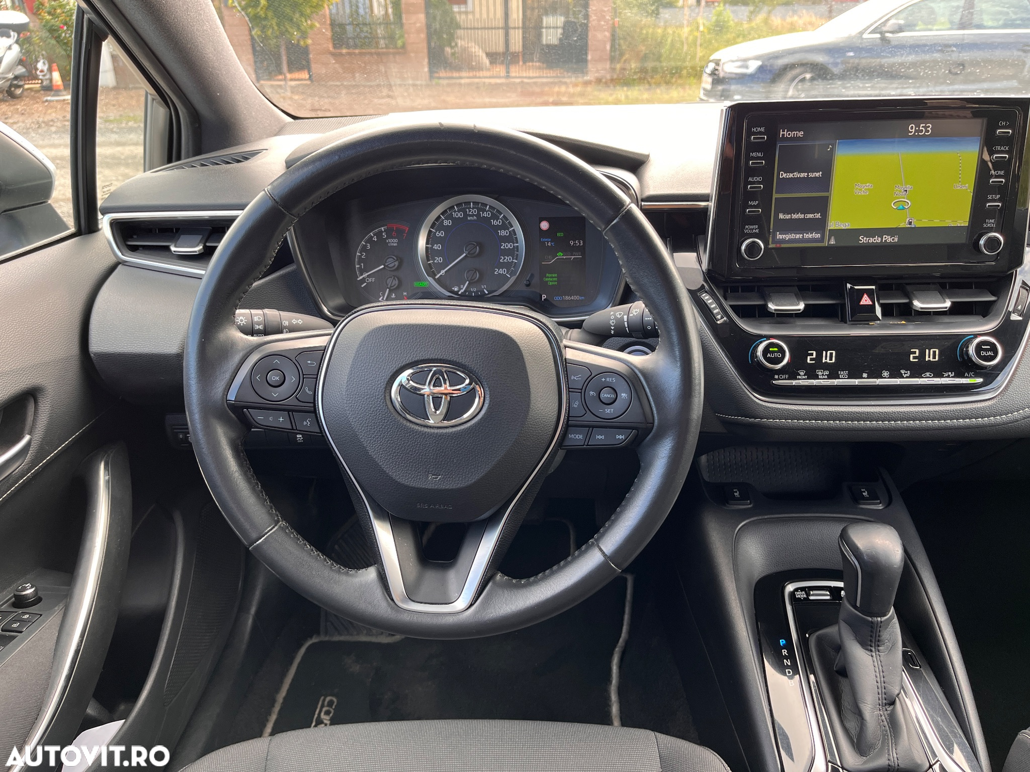 Toyota Corolla 1.8 Hybrid Touring Sports Business Edition - 12