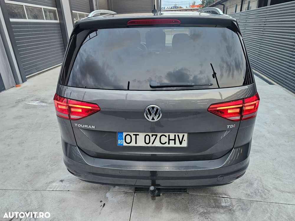 Volkswagen Touran 1.6 TDI SCR BlueMotion Technology Comfortline - 3