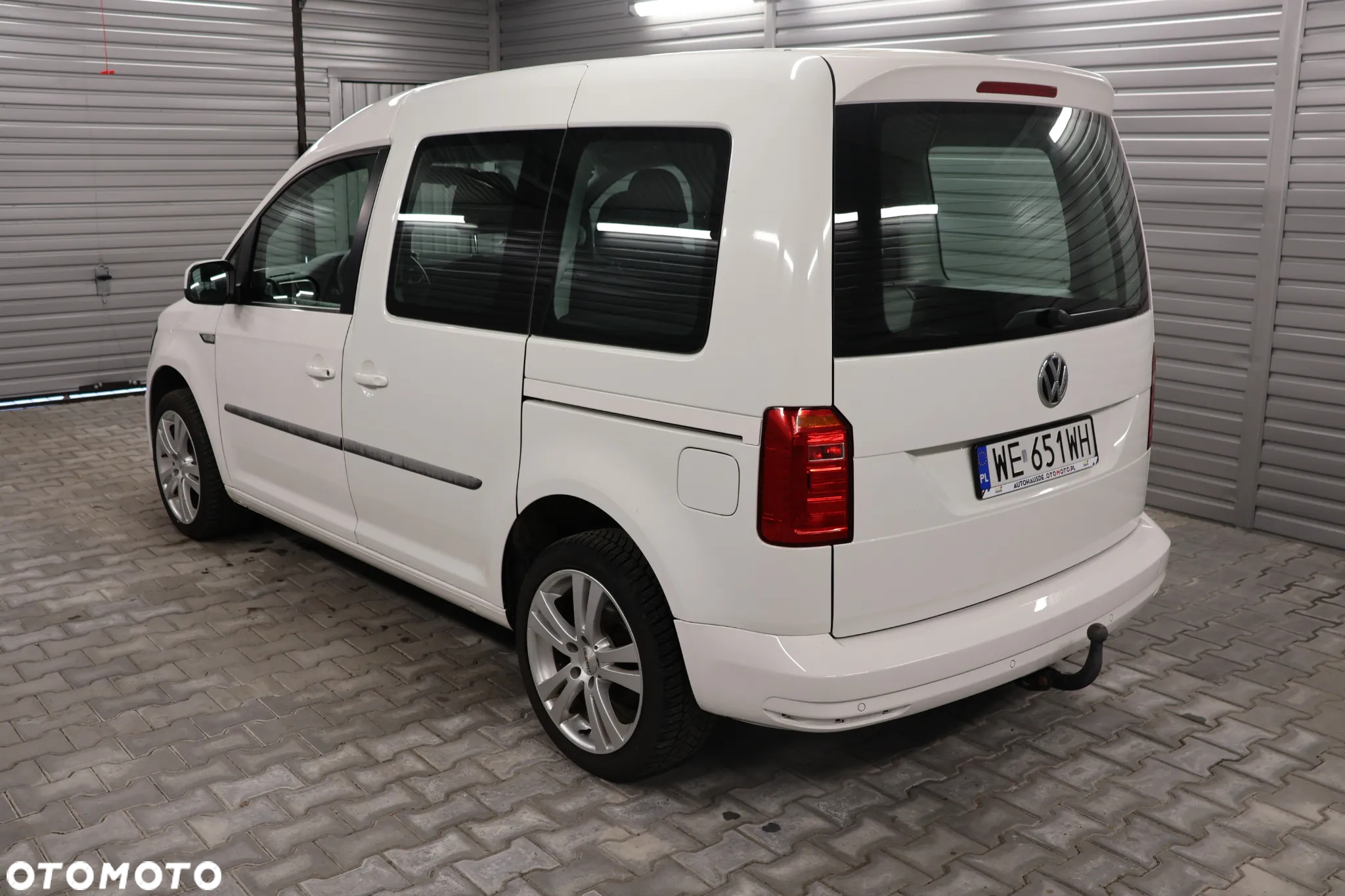 Volkswagen Caddy 2.0 TDI Comfortline - 4