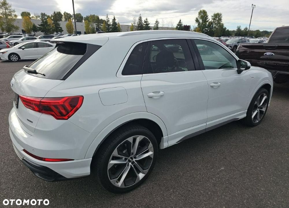 Audi Q3 2020 photo 4