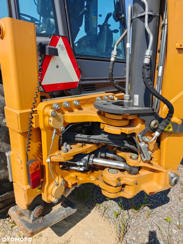 Case 695SV - 6