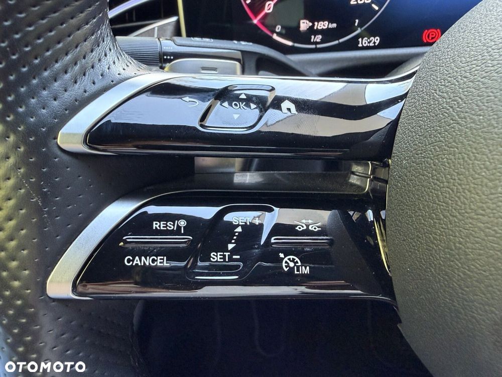 Mercedes-Benz Klasa E 220 d mHEV 4-Matic AMG 9G-Tronic - 27