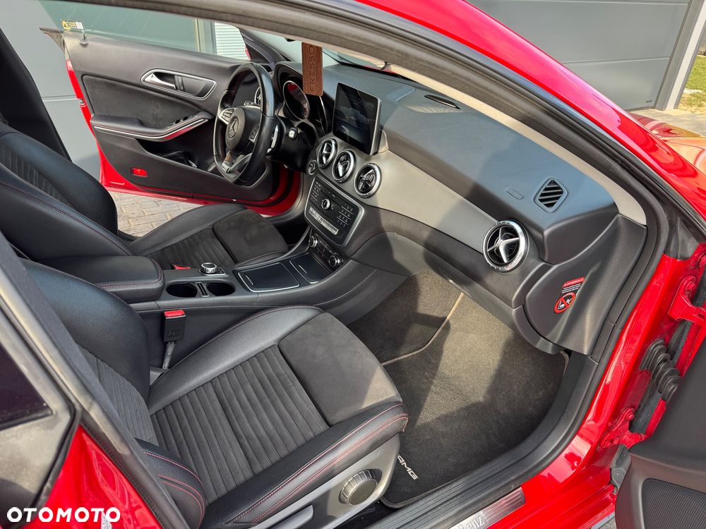 Mercedes-Benz CLA - 6