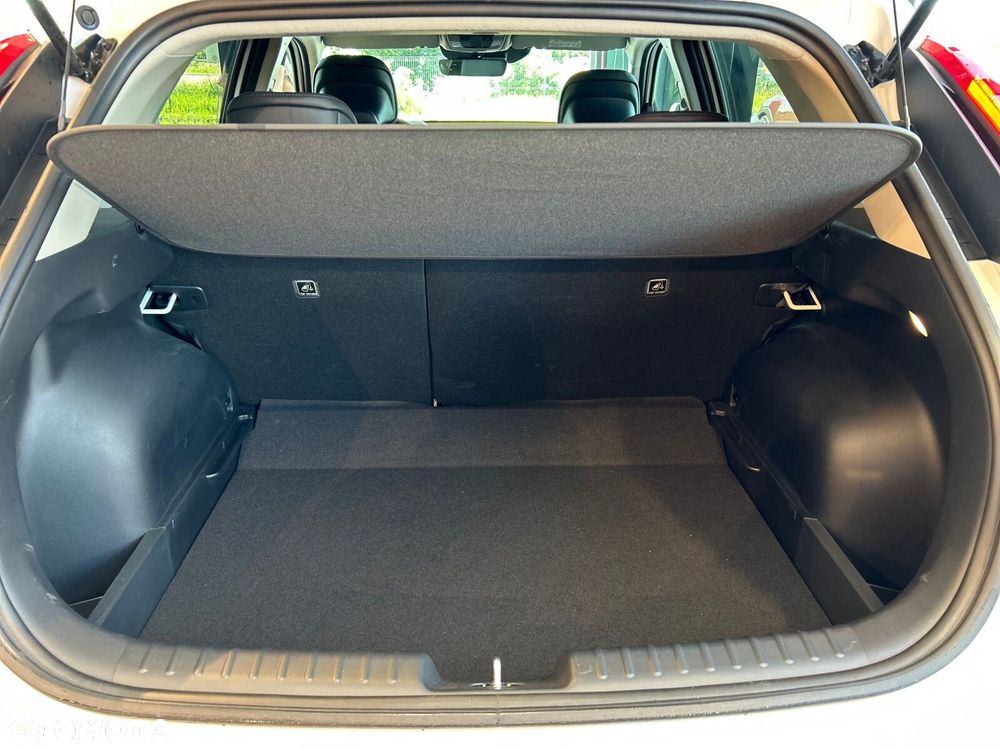 Kia Niro - 32