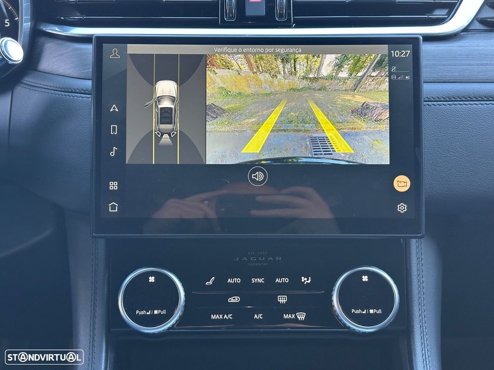 Jaguar F-Pace 2.0 P400e AWD - 12