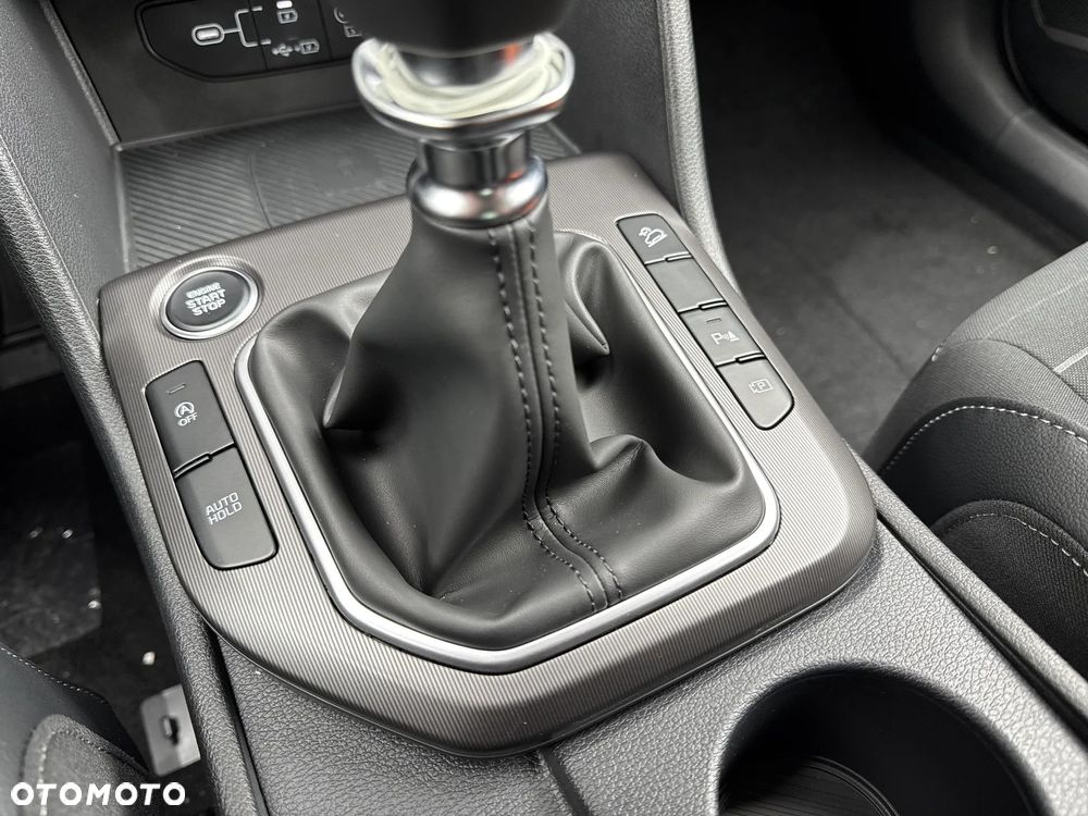 Kia Sportage 1.6 T-GDI L 2WD - 23