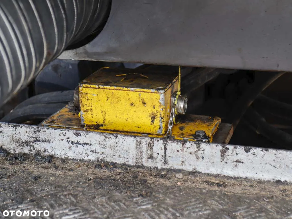 Volvo ABG P6820C - 37