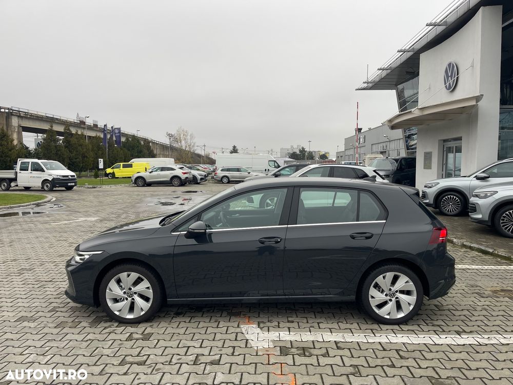 Volkswagen Golf 1.5 eTSI DSG MHEV Style - 8