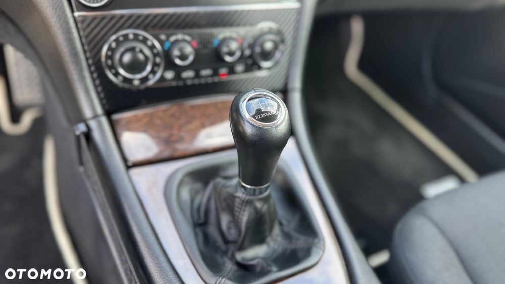 Mercedes-Benz CLK - 26
