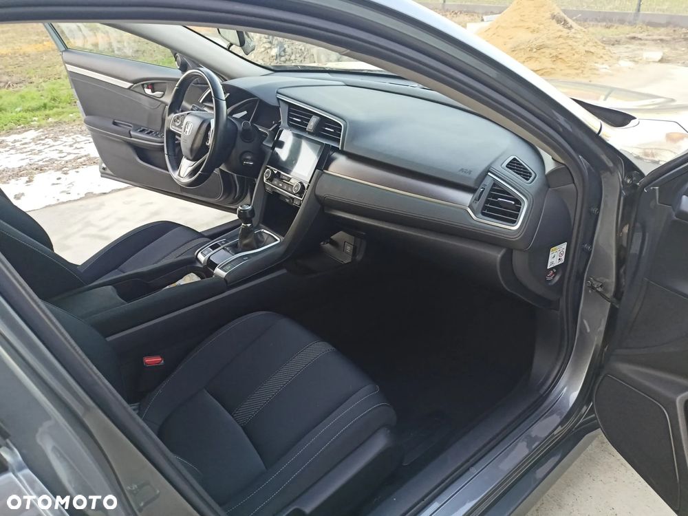 Honda Civic 1.5 T Elegance - 11