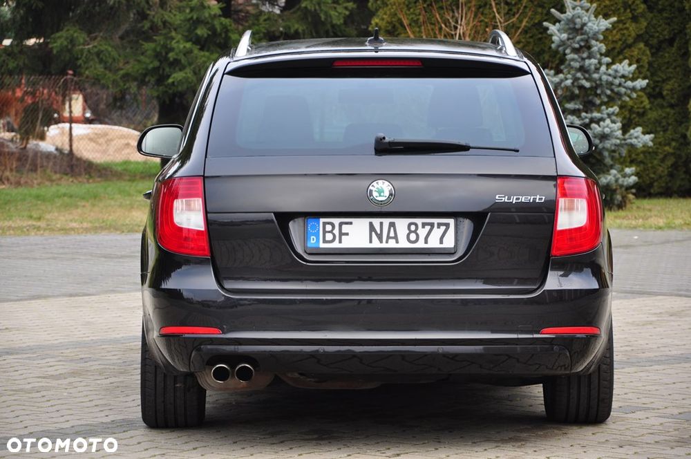 Skoda Superb 2.0 TDI L&K DSG - 13