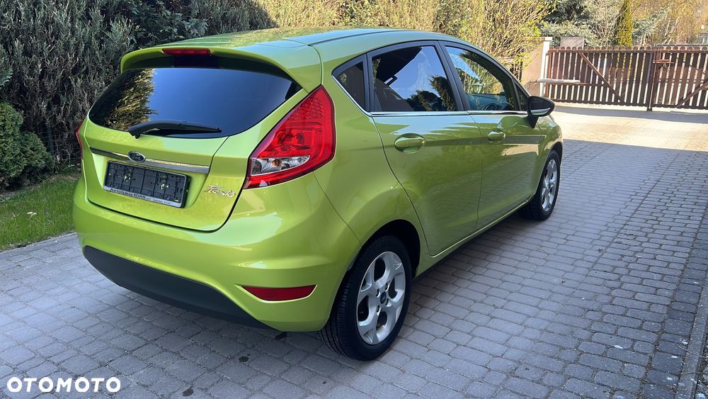 Ford Fiesta - 11