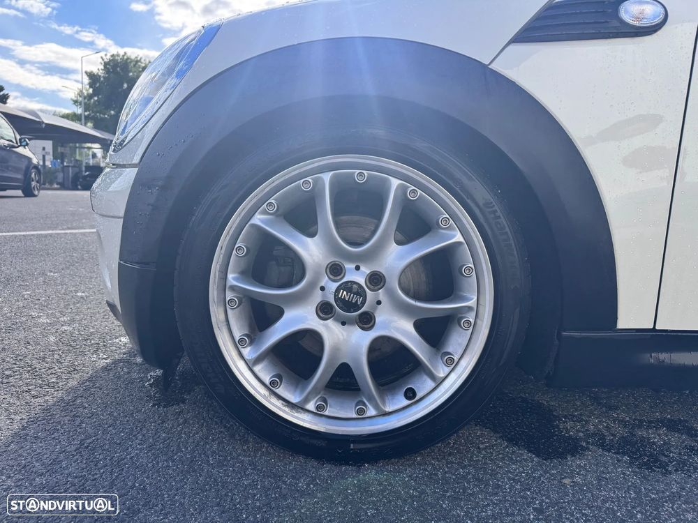 MINI 3 Portas Cooper D - 9