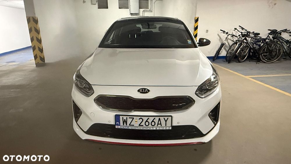 Kia Ceed - 1