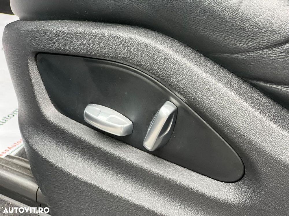 Porsche Cayenne E-Hybrid Tiptronic S - 12