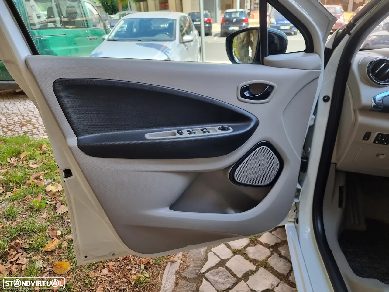 Renault Zoe (c/ Bateria) Intens - 11