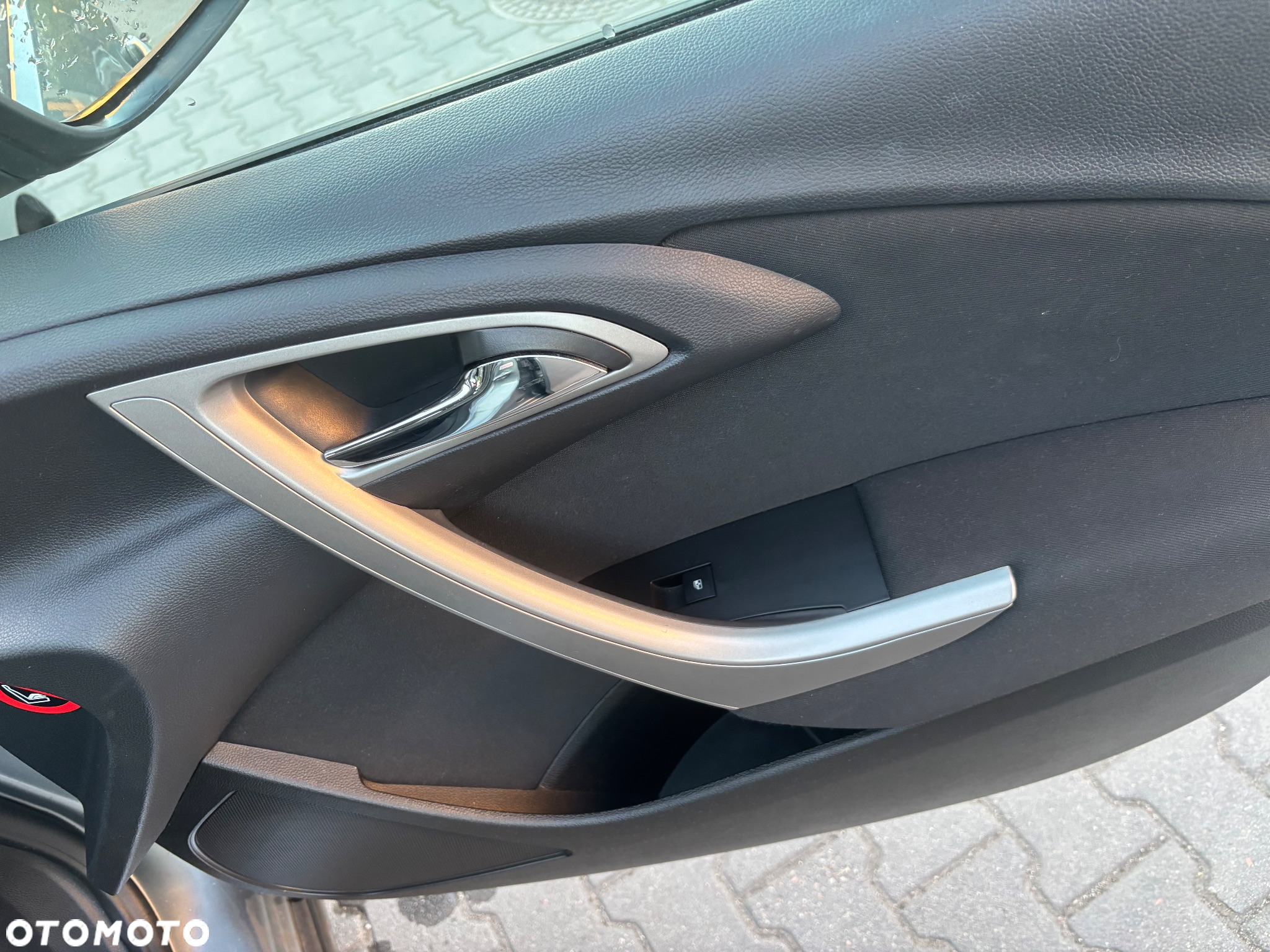 Opel Astra IV 1.6 T Sport - 17