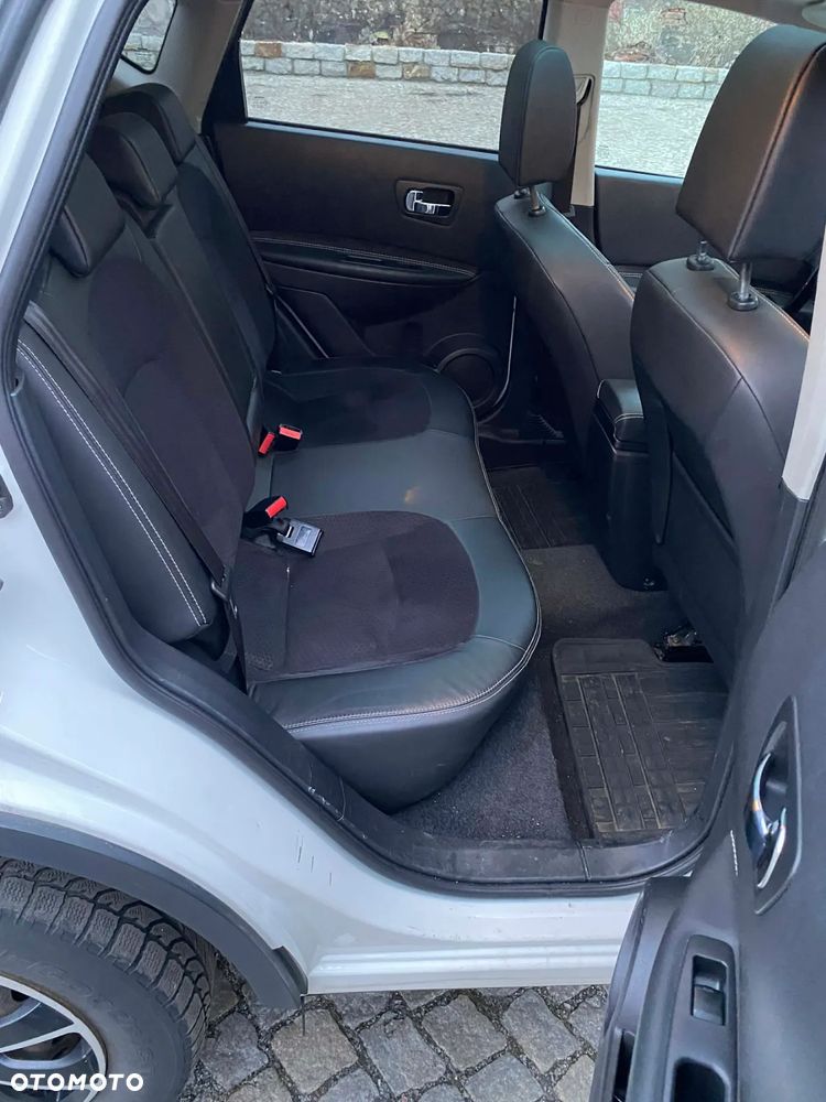 Nissan Qashqai 2.0 4x4 360 - 16