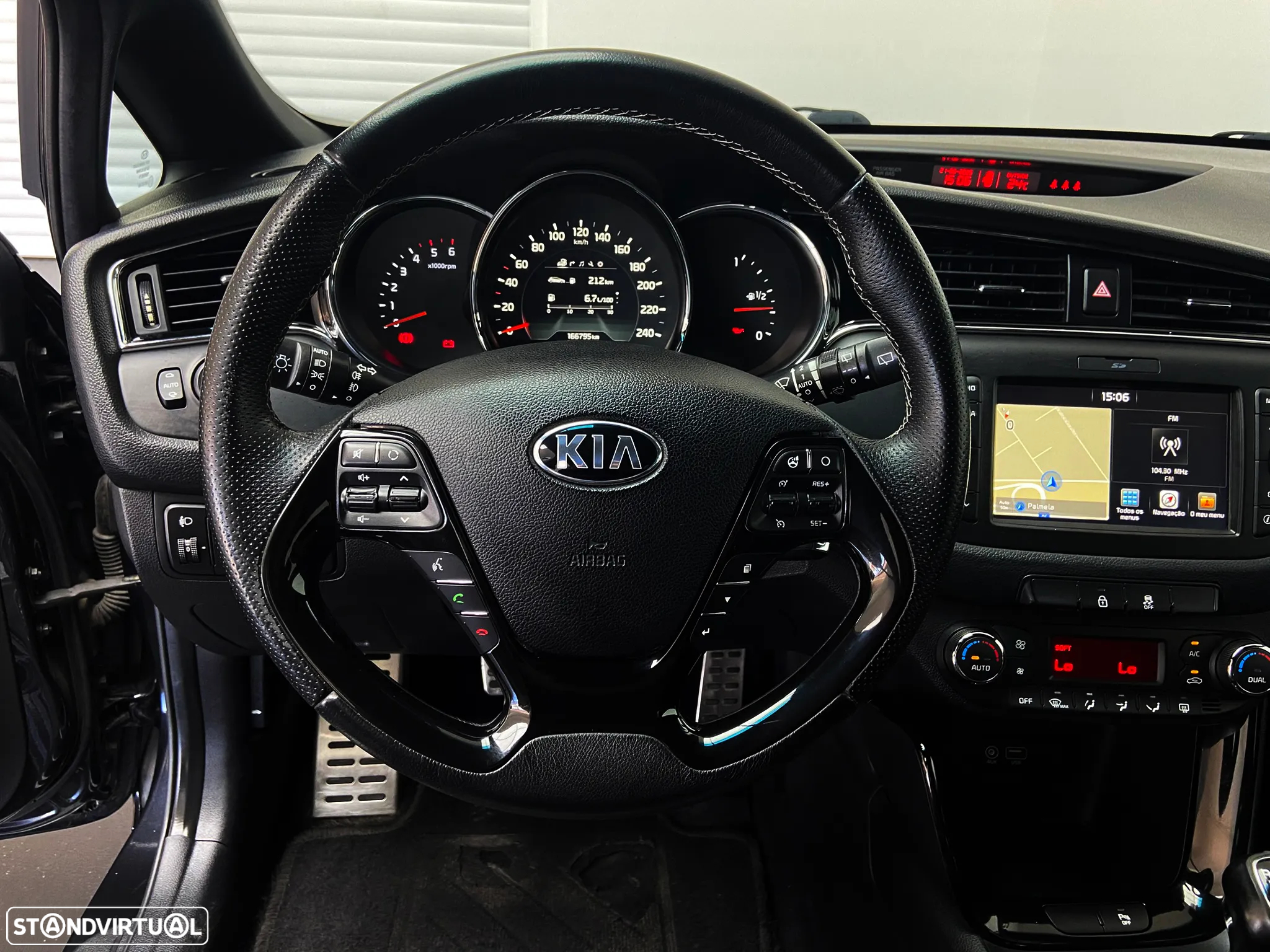 Kia Ceed SW 1.6 CRDi GT Line - 13
