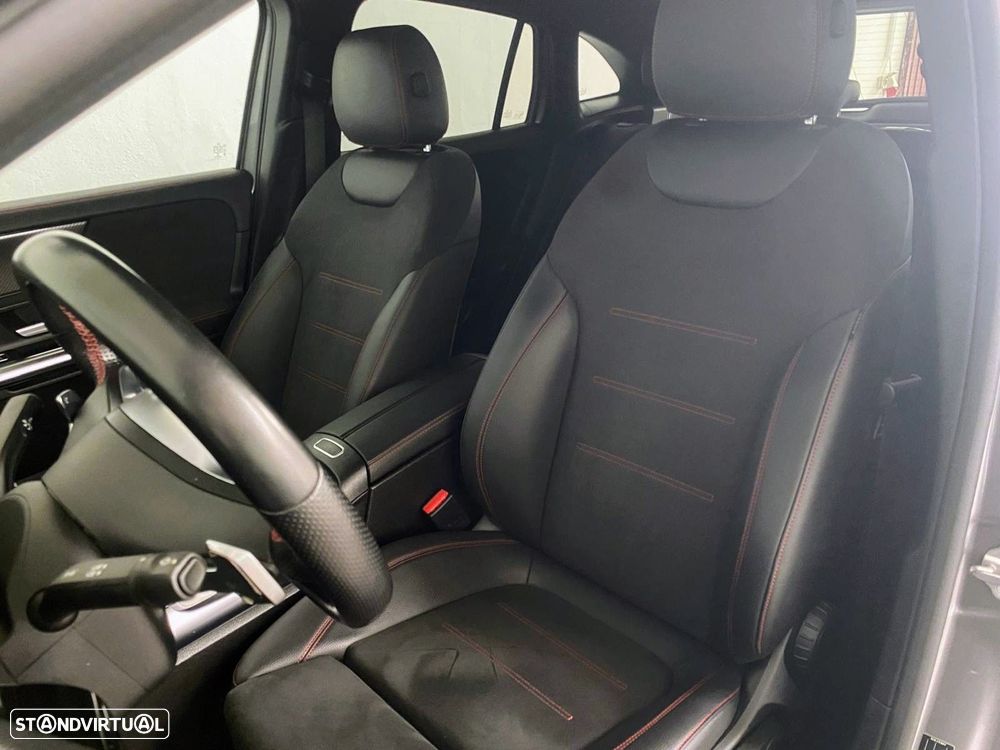 Mercedes-Benz GLA 250 e AMG Line - 19