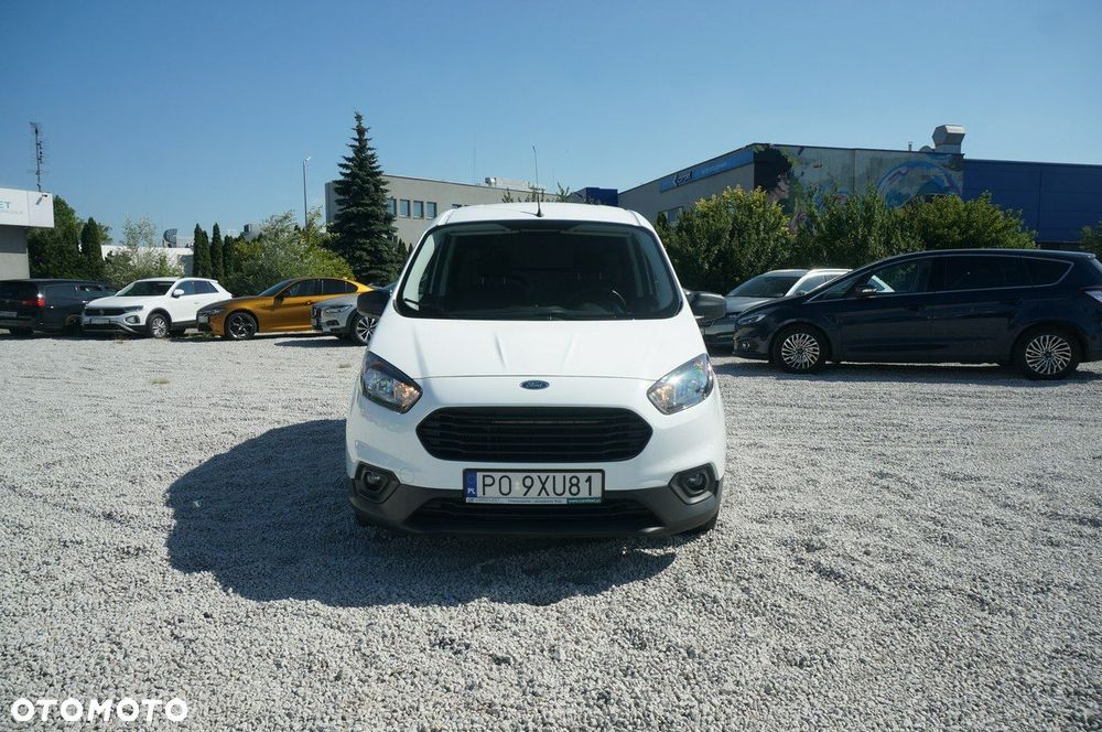 Ford Transit Courier - 4