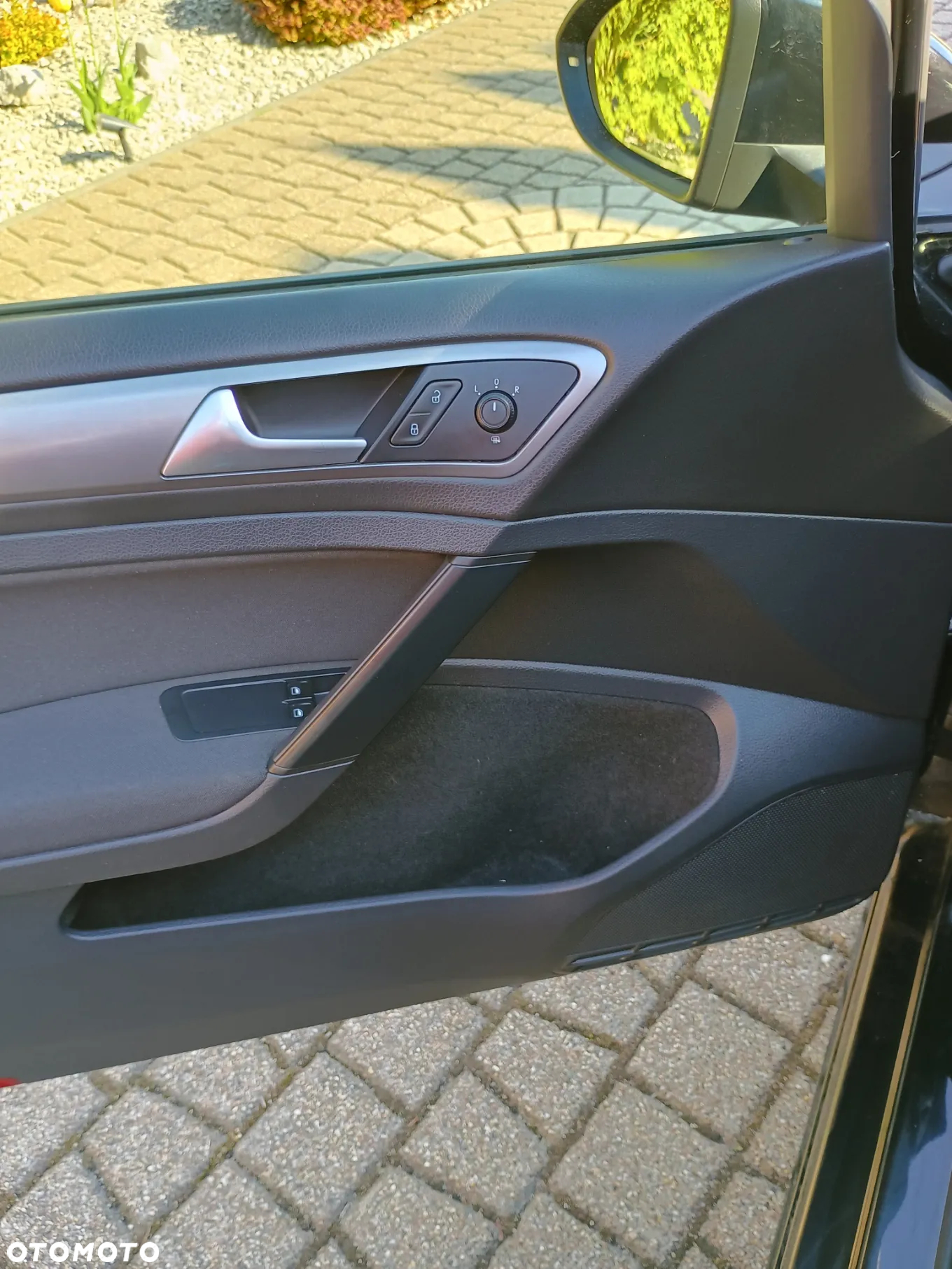 Volkswagen Golf VII 1.6 TDI BMT Comfortline - 8
