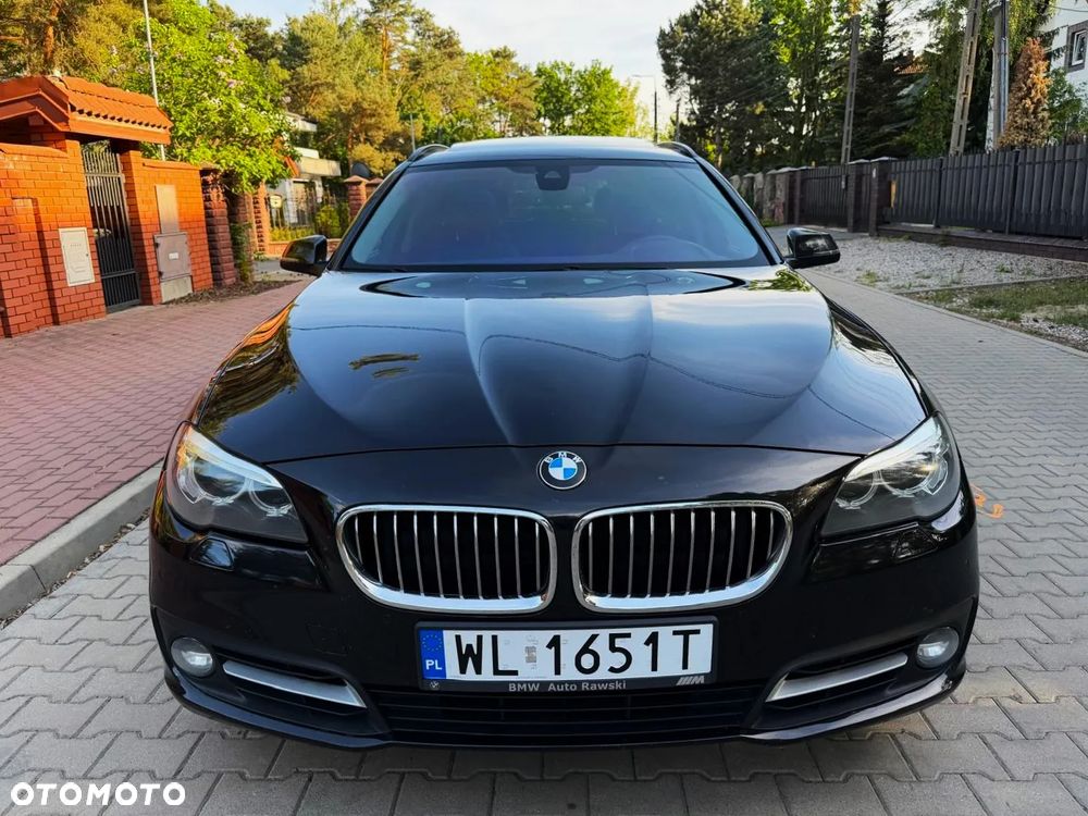 BMW Seria 5 520d xDrive - 9