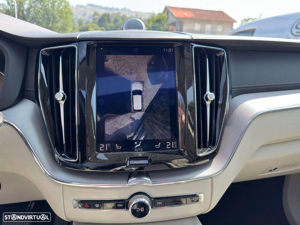 Volvo XC 60 2.0 T8 PHEV Inscription AWD - 5