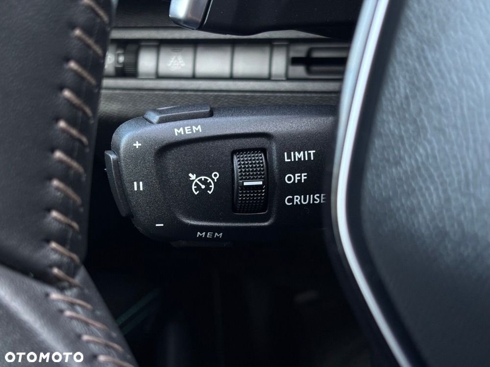 Peugeot 5008 1.5 BlueHDi Active Pack S&S EAT8 - 31