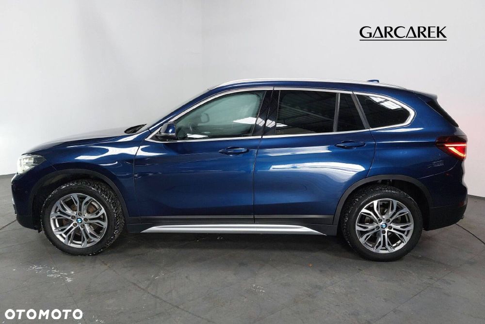 BMW X1 sDrive16d xLine - 8