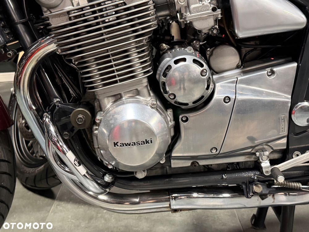 Kawasaki Zephyr - 36