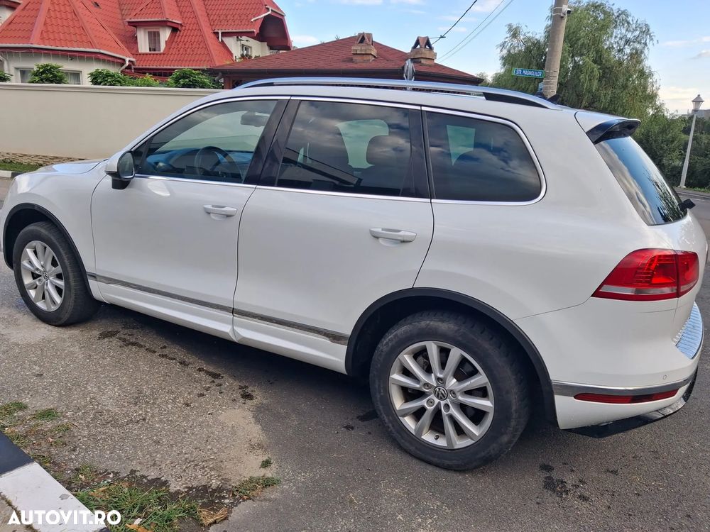 Volkswagen Touareg V6 TDI BMT Supreme Plus - 6