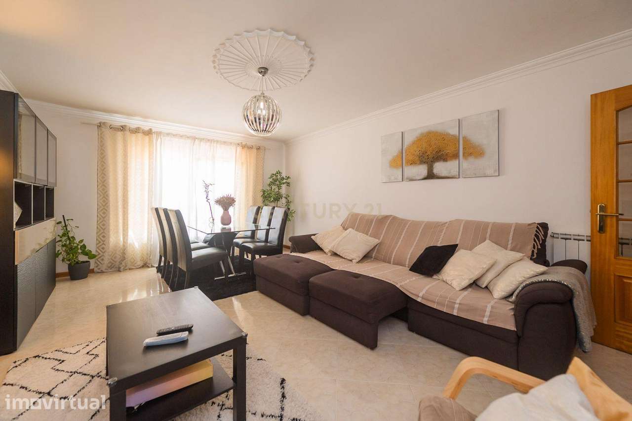 Sintra -Algueirão, apartamento T2 em Condomínio com terraço e garagem - Grande imagem: 3/42