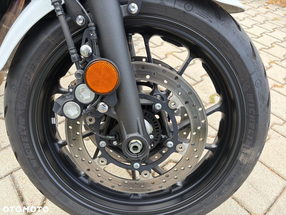 Yamaha XSR - 13