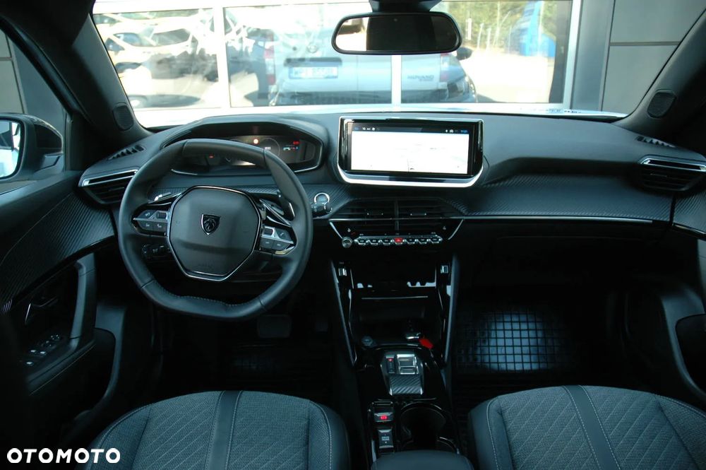 Peugeot 2008 1.2 PureTech Allure S&S EAT8 - 6