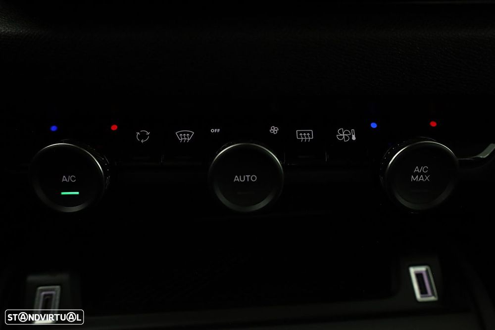 Citroën C4 1.2 PureTech Plus - 12