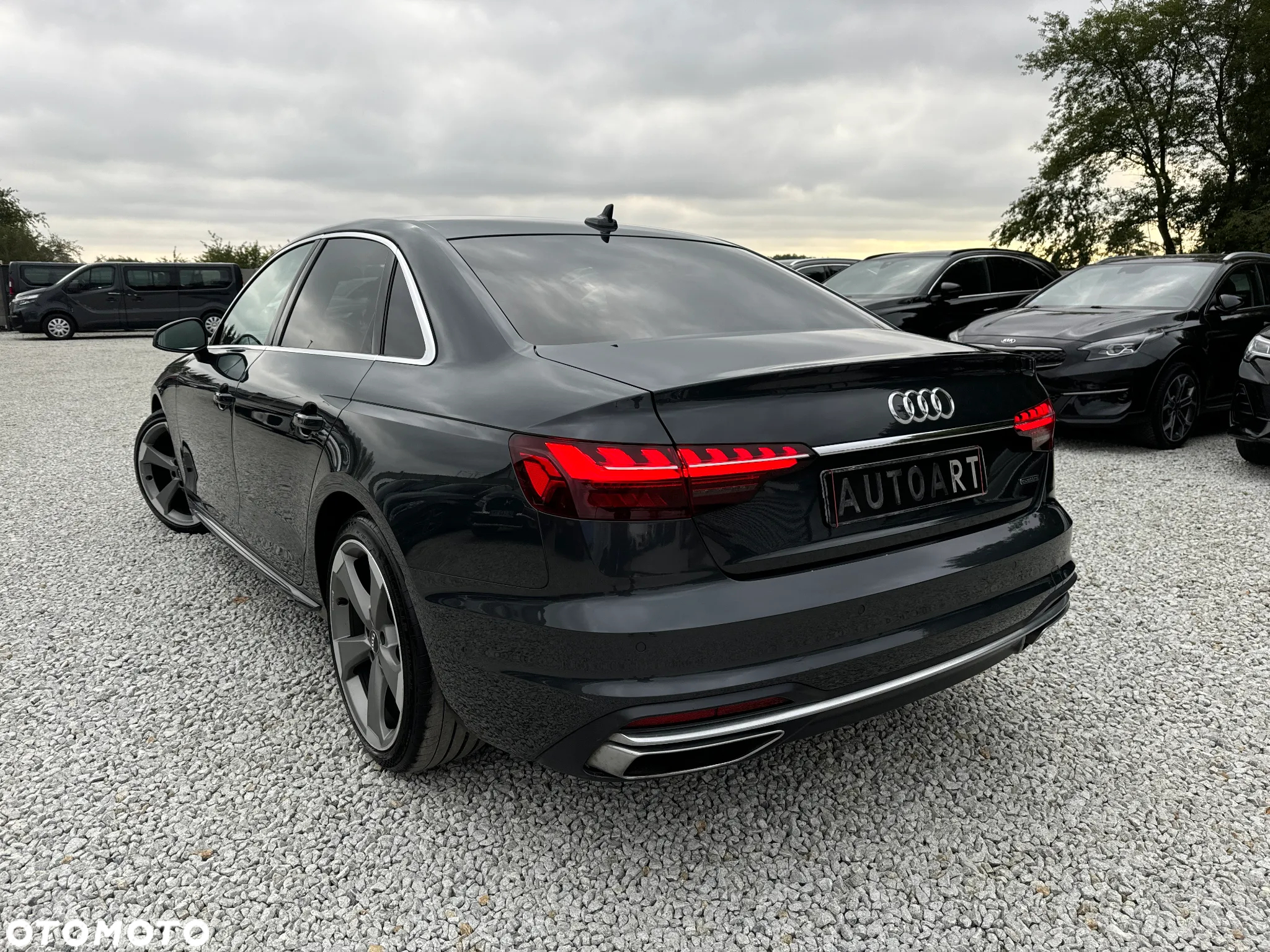 Audi A4 40 TDI Quattro S tronic - 13