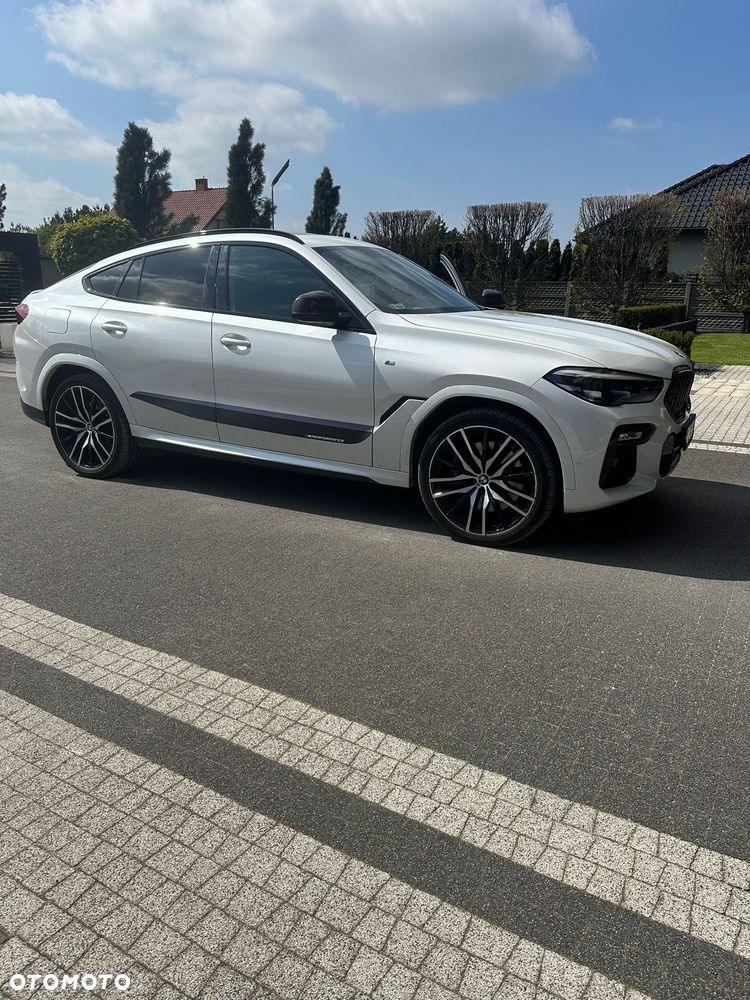 BMW X6 xDrive40i - 1
