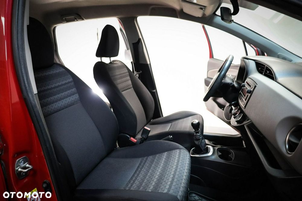 Toyota Yaris - 15