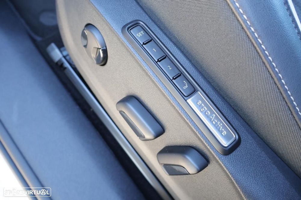 VW ID.7 Tourer 86 kWh Pro S Urban - 26