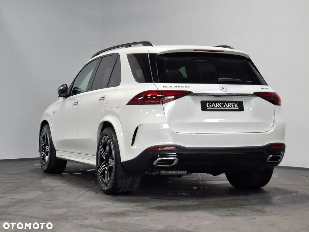 Mercedes-Benz GLE - 12