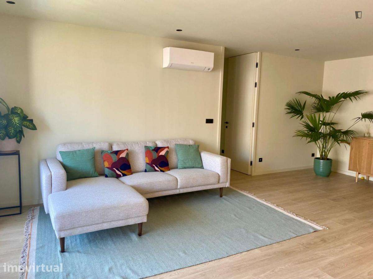 Apartamento com 2 quartos - localizado em Aldoar Porto - Grande imagem: 4/13