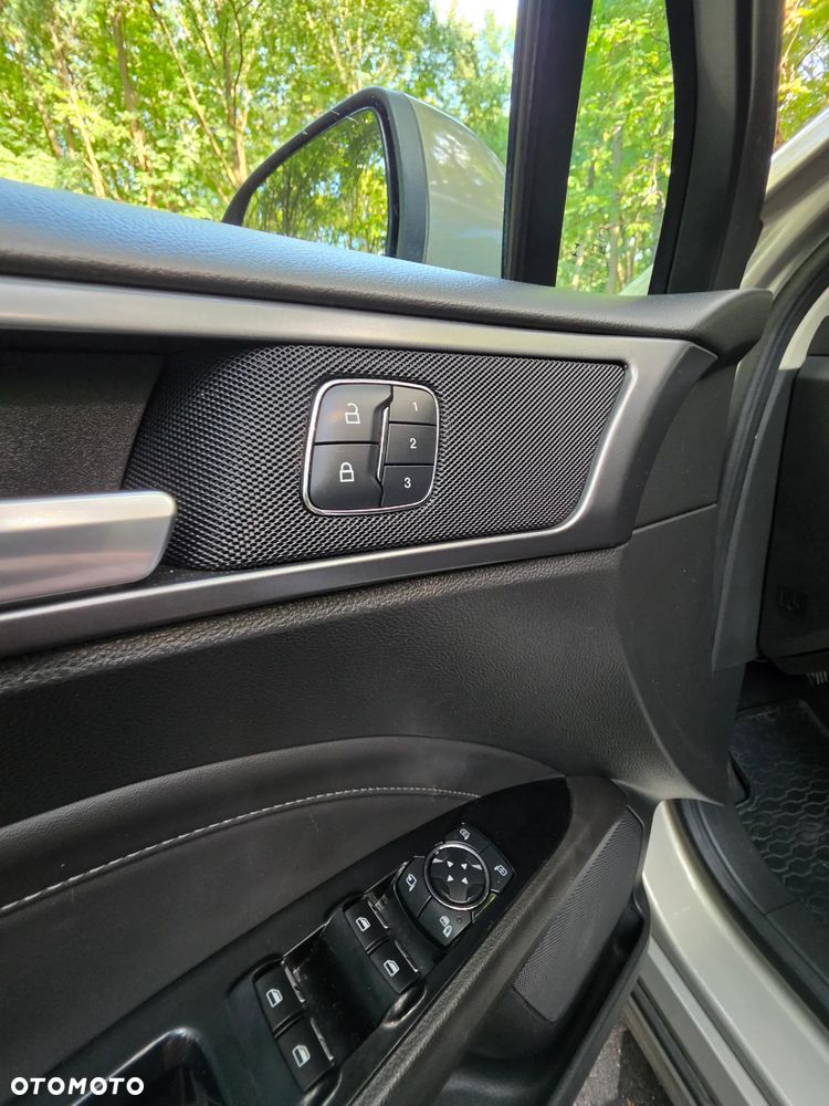 Ford Mondeo 2.0 TDCi STart-Stopp PowerShift-Aut Titanium - 18