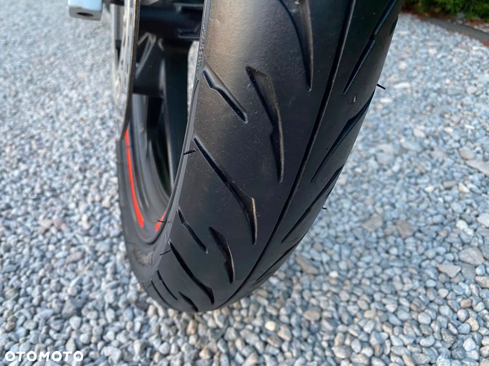 Honda CBR - 17